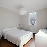 In Lina By Solutions Apartman