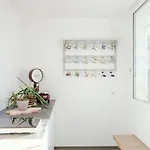 In Lina By Solutions * Brunate