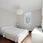 In Lina By Solutions * Brunate