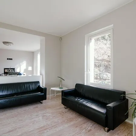 In Lina By Solutions *