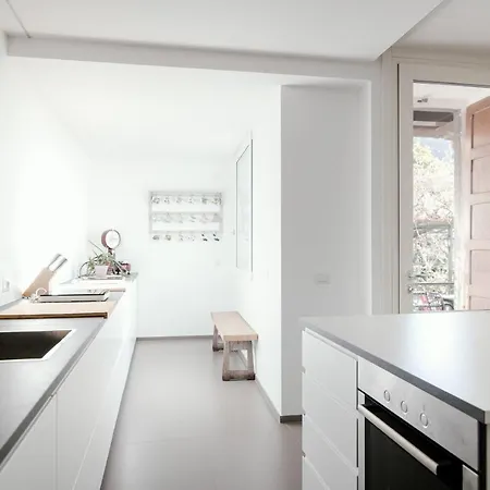 In Lina By Solutions