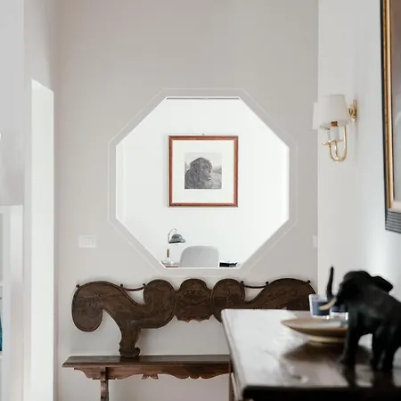 In Lina By Solutions *