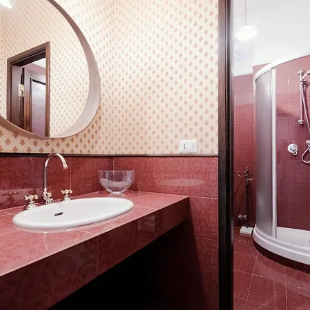 In Lina By Solutions * Brunate