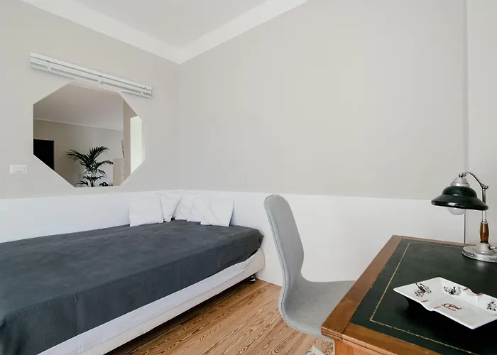 In Lina By Solutions *
